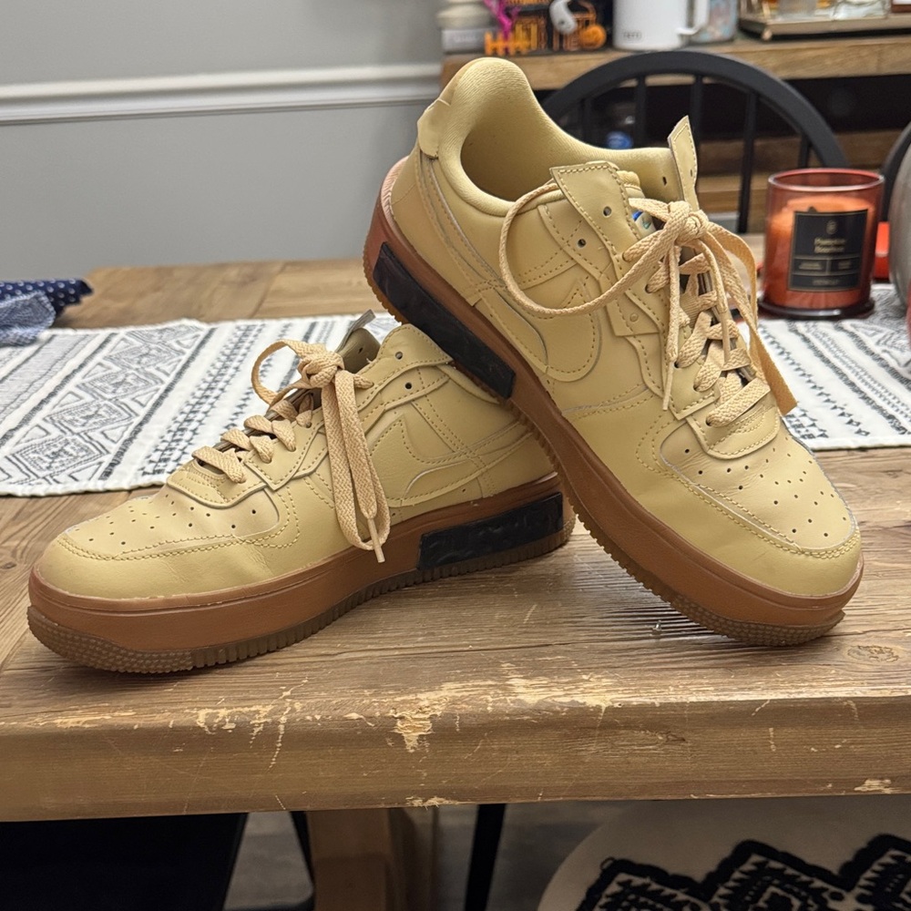 Nike Tan Athletic Shoes